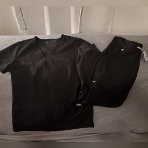 Figs Scrub Set Black S and XS/P